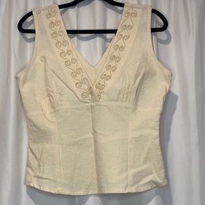 Sleeveless Cloth top